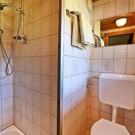 Gastehaus Pircher Apartment Ried im Zillertal